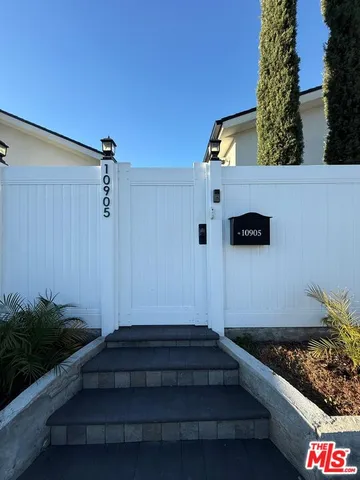 $4,200 | 10905 Olinda Street, Sun Valley, CA 91352