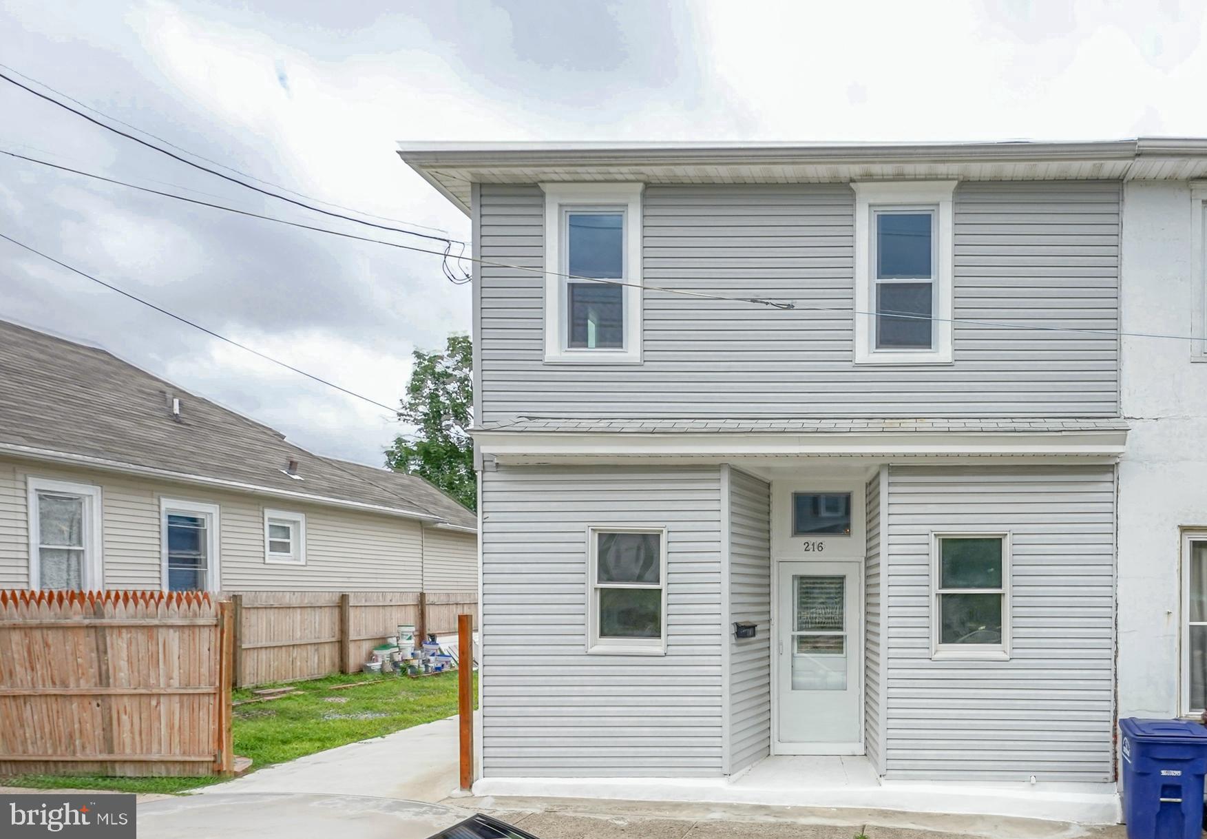 216 Madison Street Riverside, NJ 08075 - Photo 3 of 40