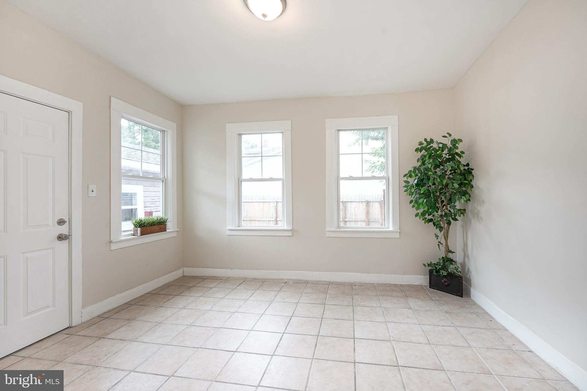 216 Madison Street Riverside, NJ 08075 - Photo 21 of 40