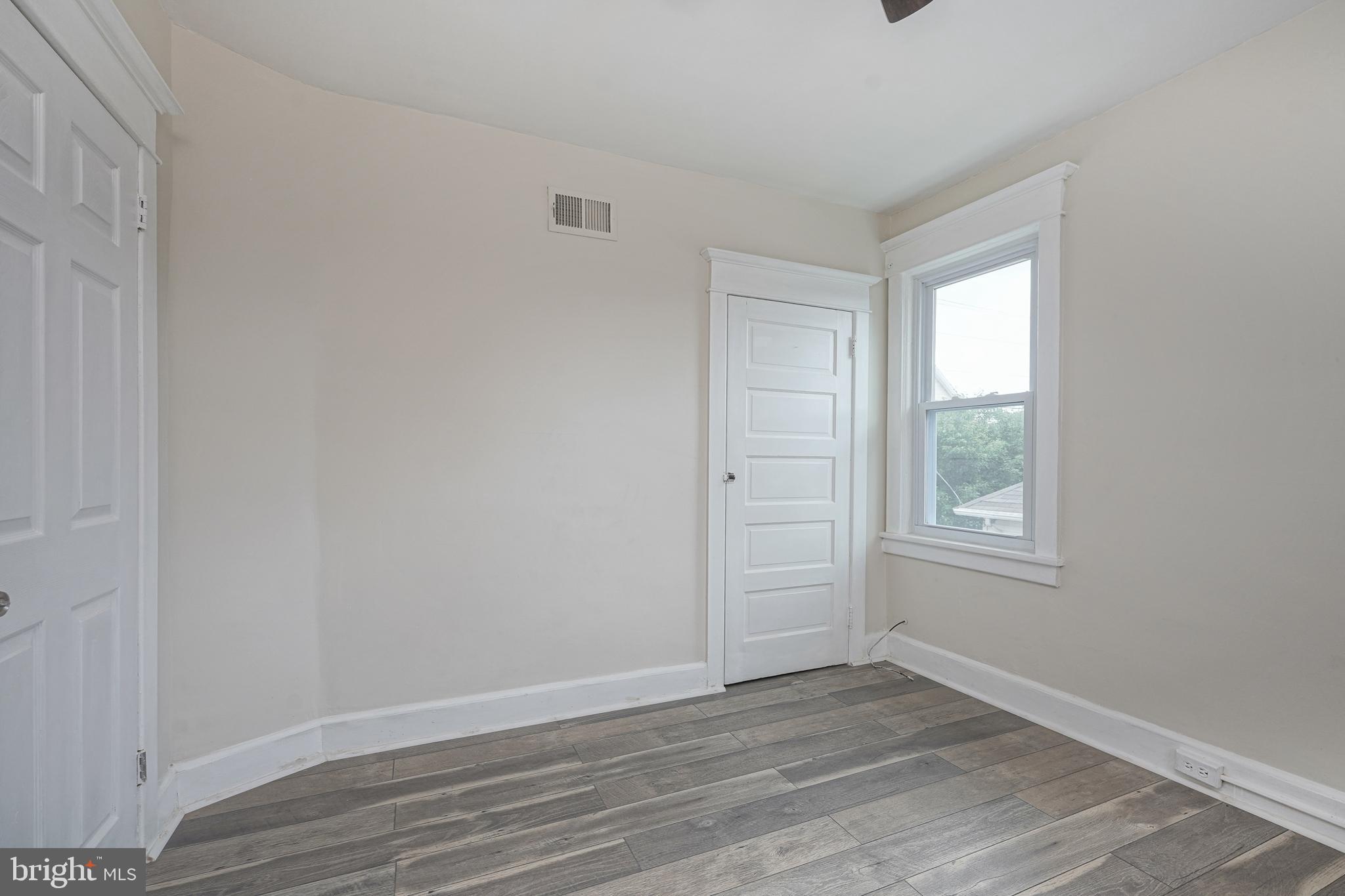 216 Madison Street Riverside, NJ 08075 - Photo 27 of 40