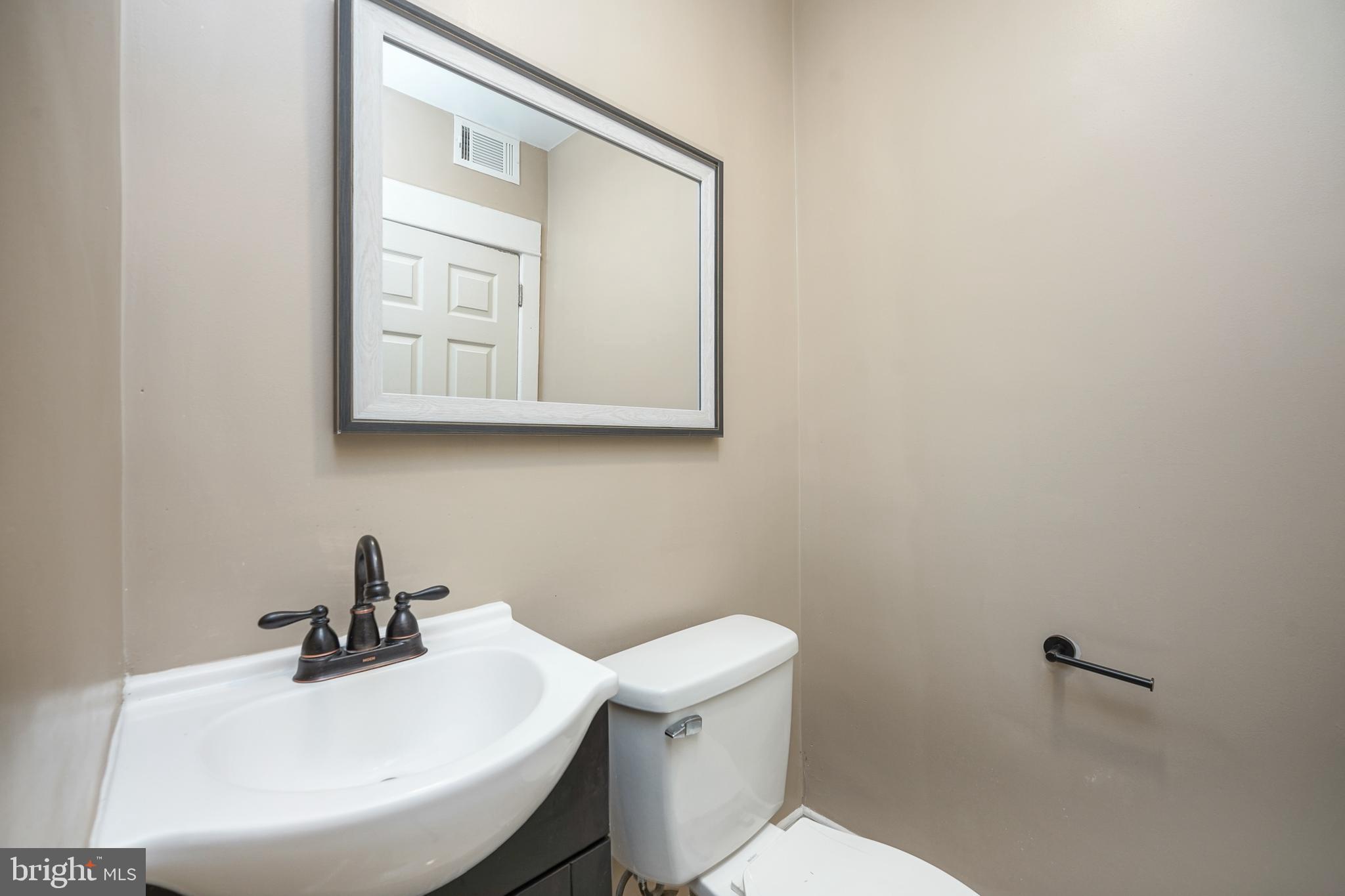 216 Madison Street Riverside, NJ 08075 - Photo 28 of 40