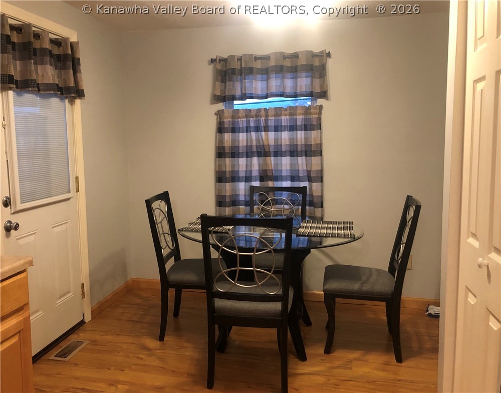 5216 Charleston Road Poca, WV 25159 - Photo 9 of 50 Gallery Image 9