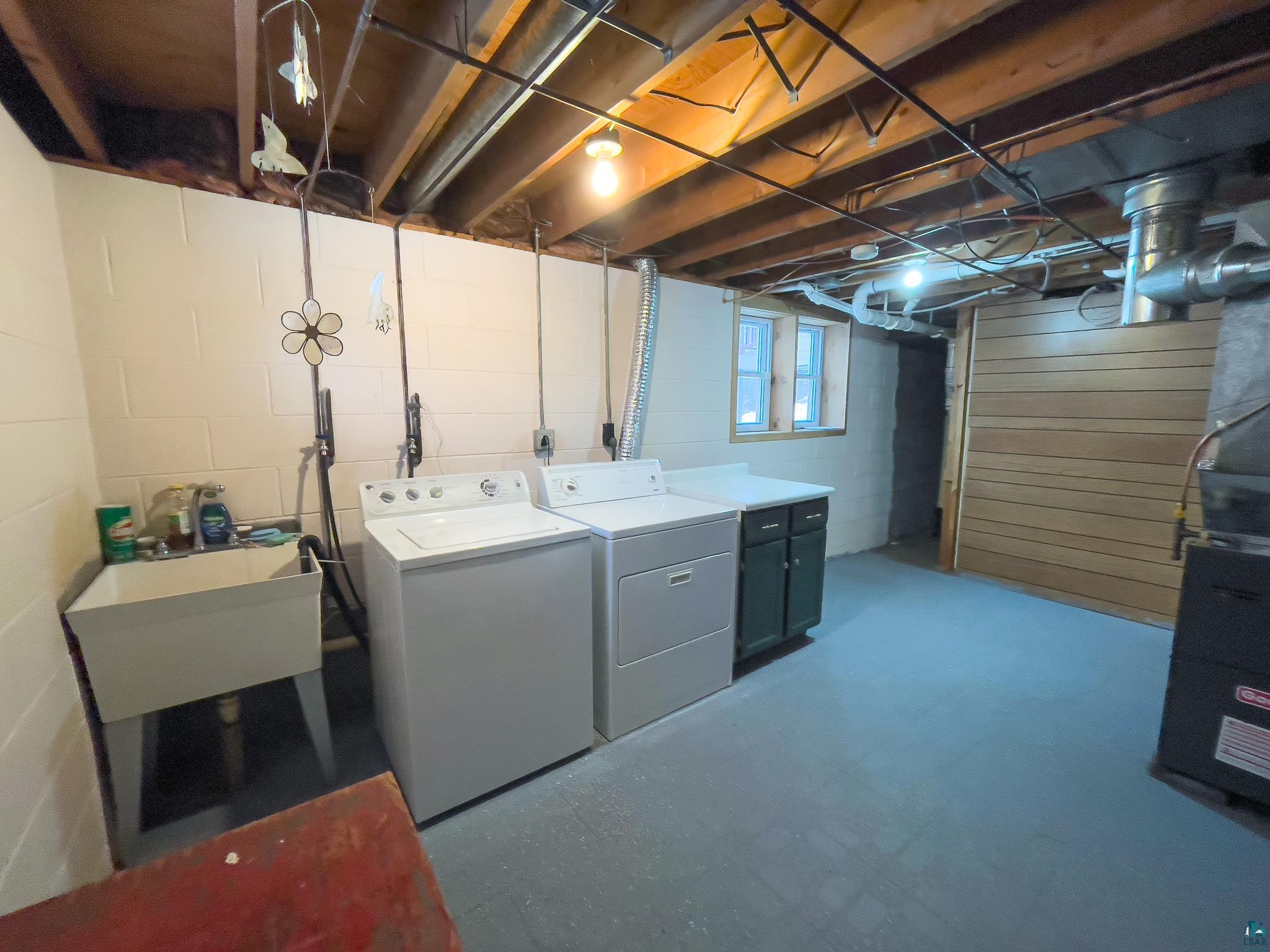 7115 State Highway 1 Finland, MN 55603 - Photo 44 of 62 Laundry Utility Room
