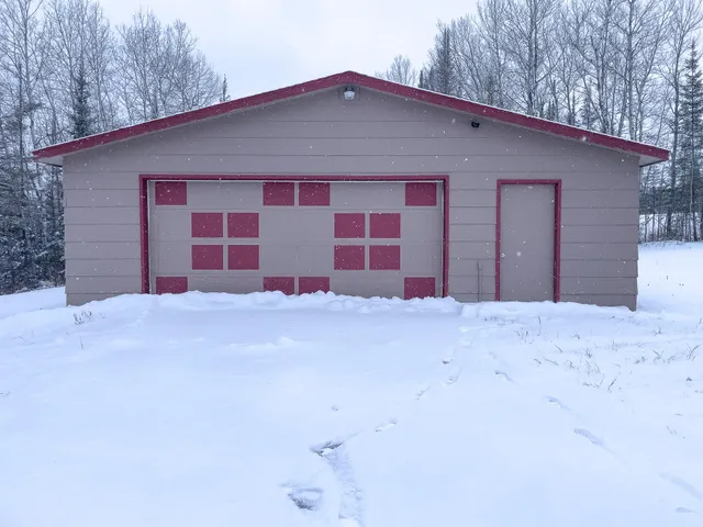 $375,000 | 7115 State Highway 1, Finland, MN 55603