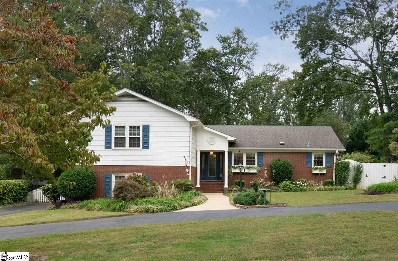 105 Maple Place Greer, SC 29651 - Photo 1 of 36
