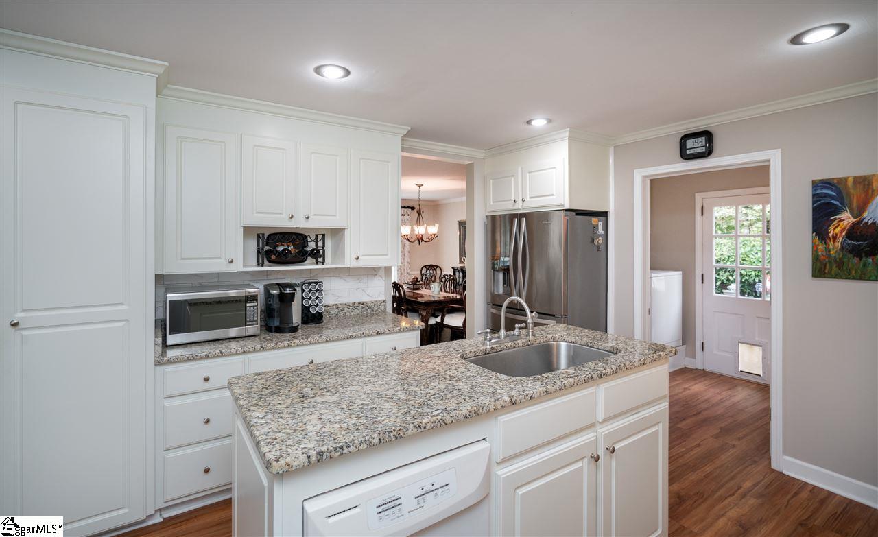 105 Maple Place Greer, SC 29651 - Photo 14 of 36
