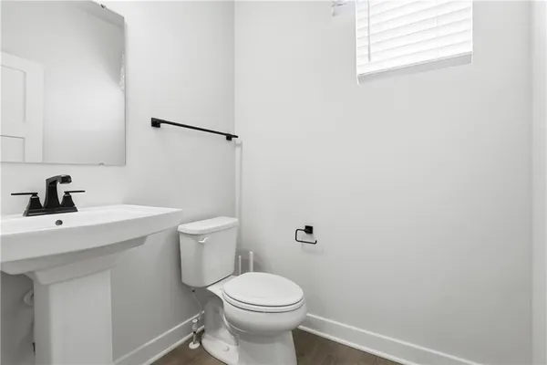 $564,900 | 4 Dana Drive, Coraopolis, PA 15108