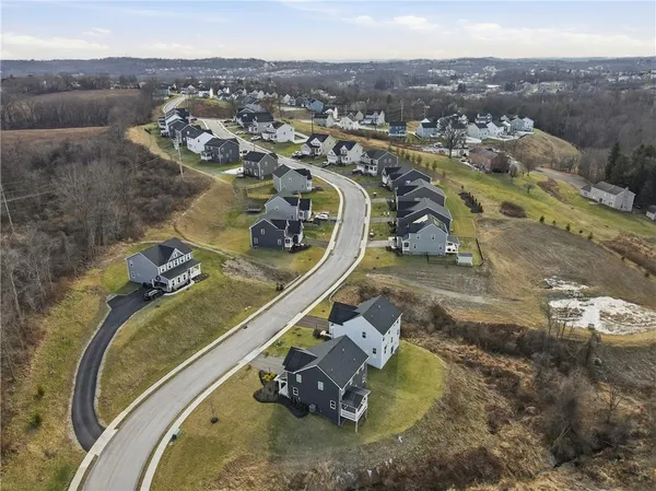 $564,900 | 4 Dana Drive, Coraopolis, PA 15108