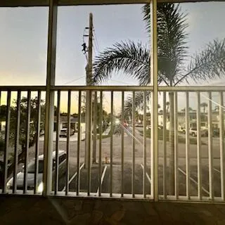 $1,600 | 330 Southeast 2nd Street, Unit 202G, Hallandale Beach, FL 33009