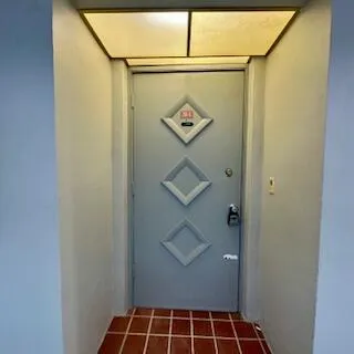 $1,600 | 330 Southeast 2nd Street, Unit 202G, Hallandale Beach, FL 33009