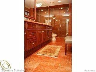 47 Hidden Ridge Bloomfield Hills, MI 48304 - Photo 15 of 24 Master Bathroom For Him