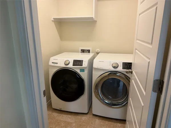 $2,590 | 704 Carillion Drive, Pflugerville, TX 78660