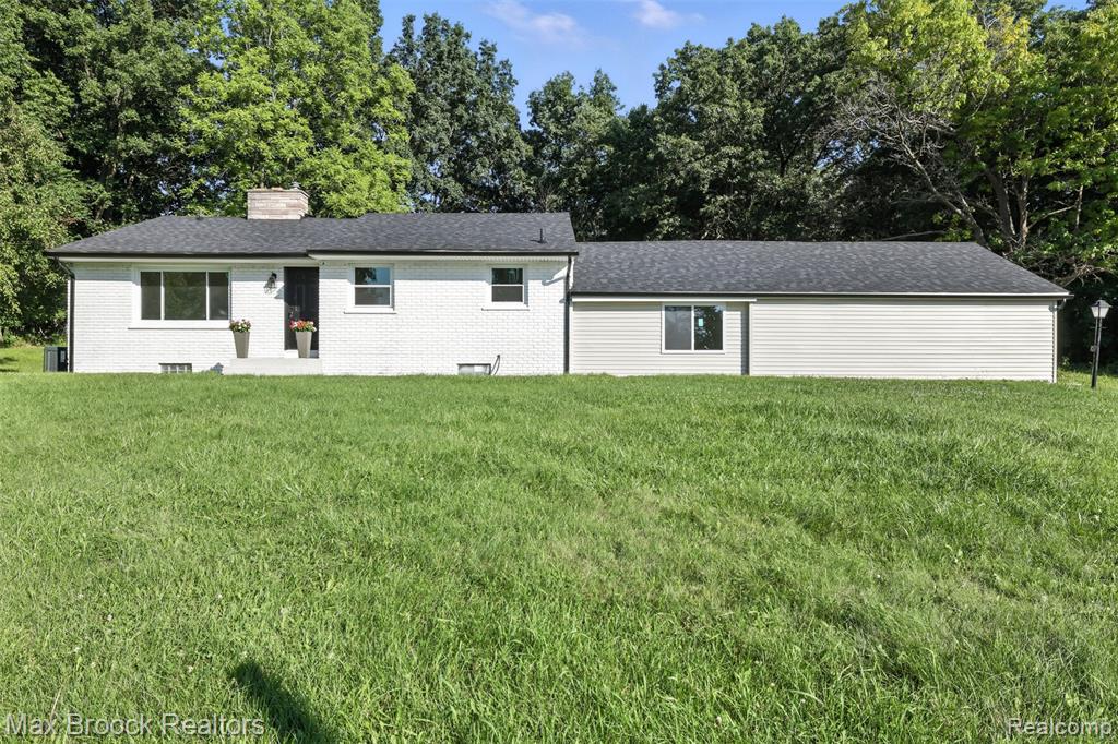 5561 Delmas Road Clarkston, MI 48348 - Photo 61 of 61