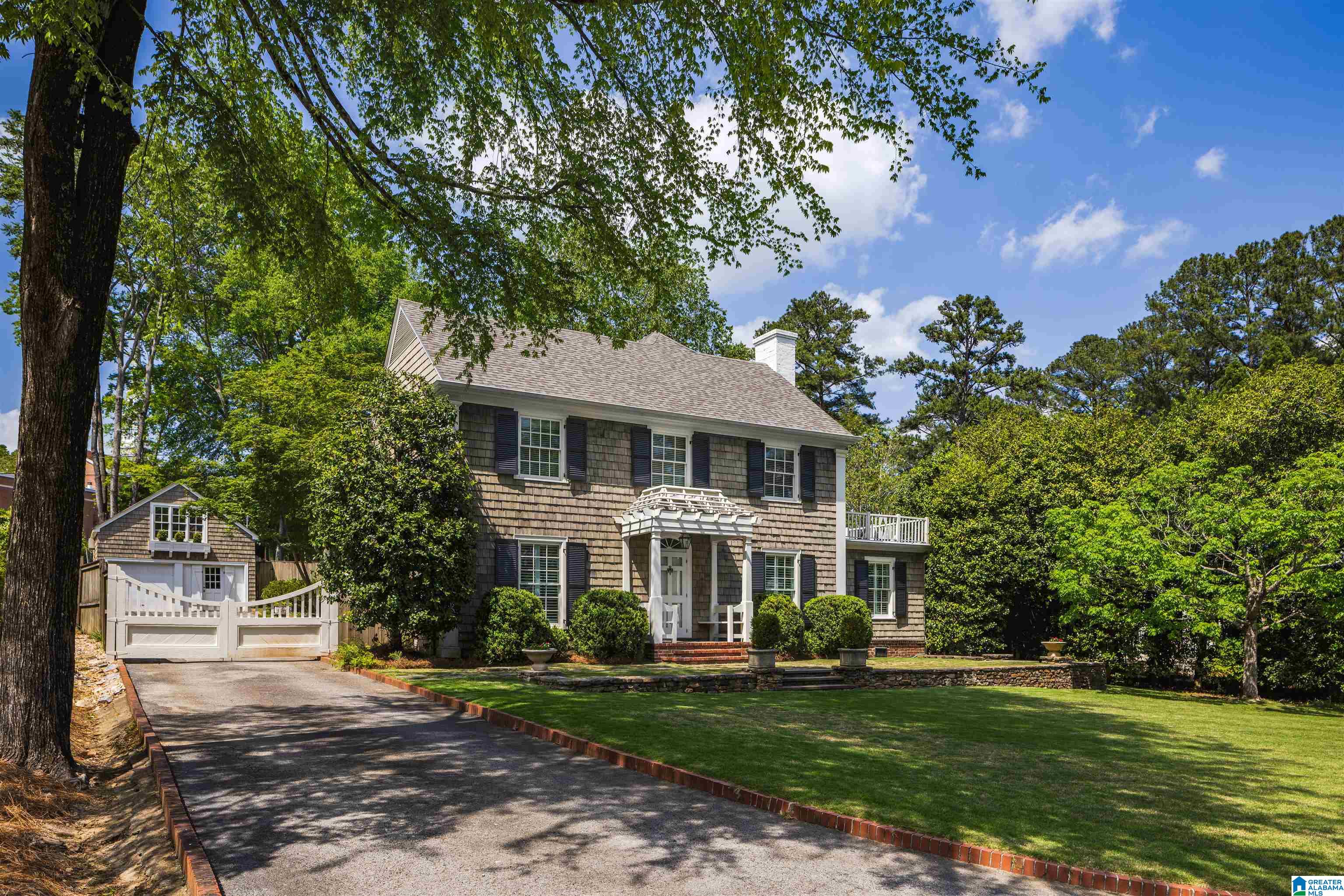 34 Clarendon Road Birmingham, AL 35213 - Photo 3 of 50