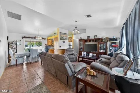 $260,000 | 1017 Northwest 15th Street, Cape Coral, FL 33993
