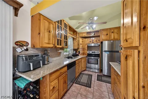 $260,000 | 1017 Northwest 15th Street, Cape Coral, FL 33993