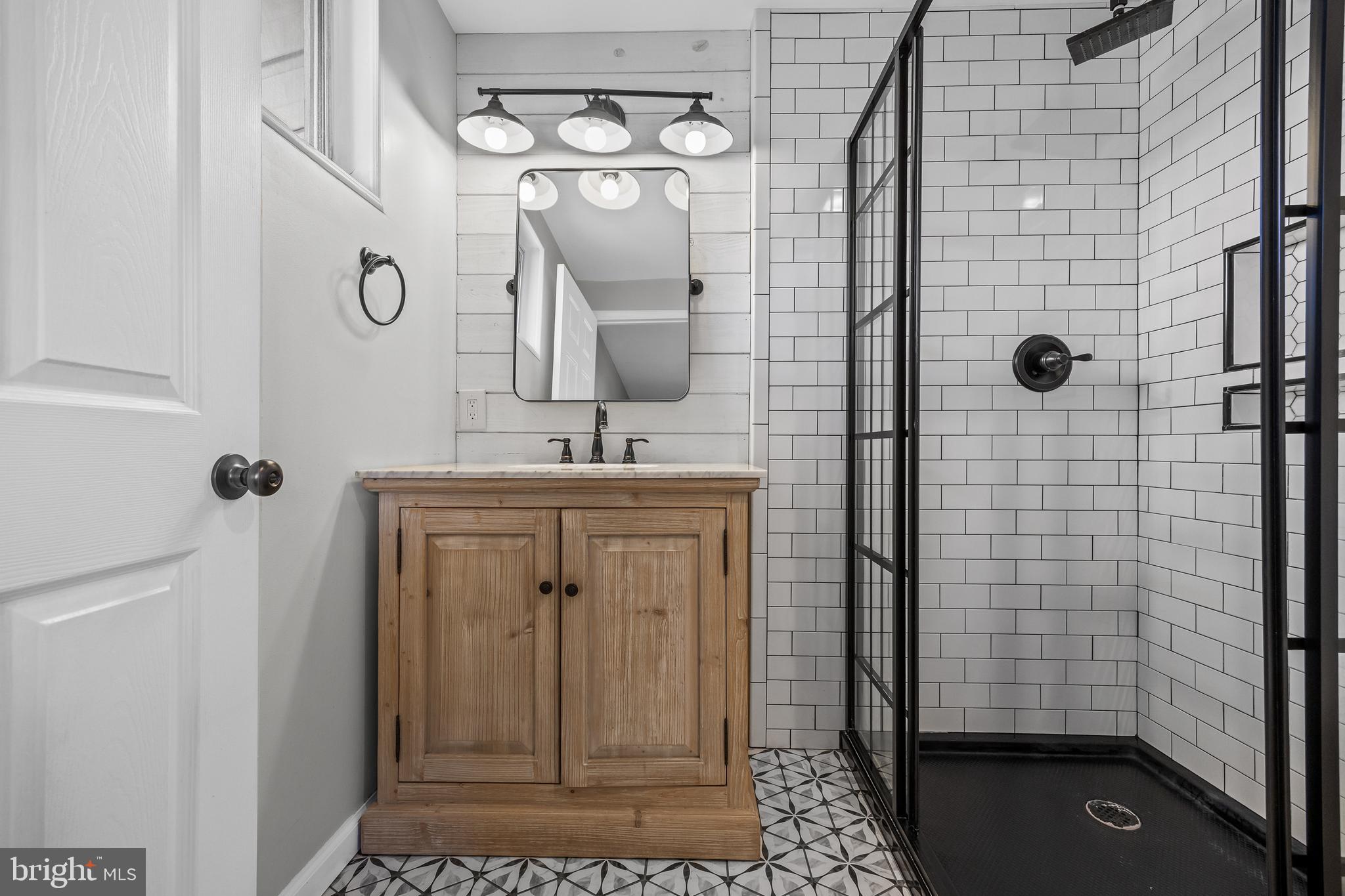 2211 New Albany Road Cinnaminson, NJ 08077 - Photo 11 of 20 Bathroom