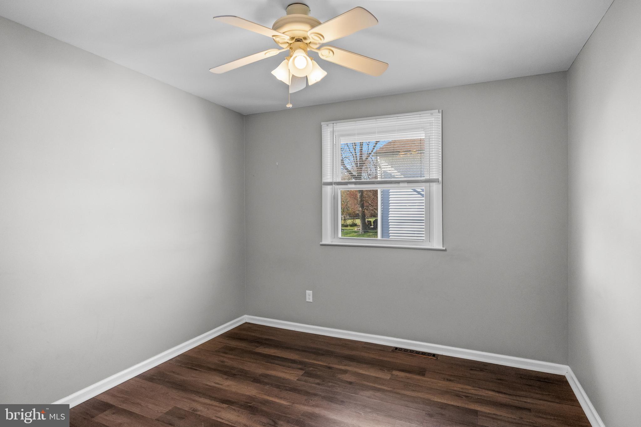 2211 New Albany Road Cinnaminson, NJ 08077 - Photo 14 of 20 Bedroom 3