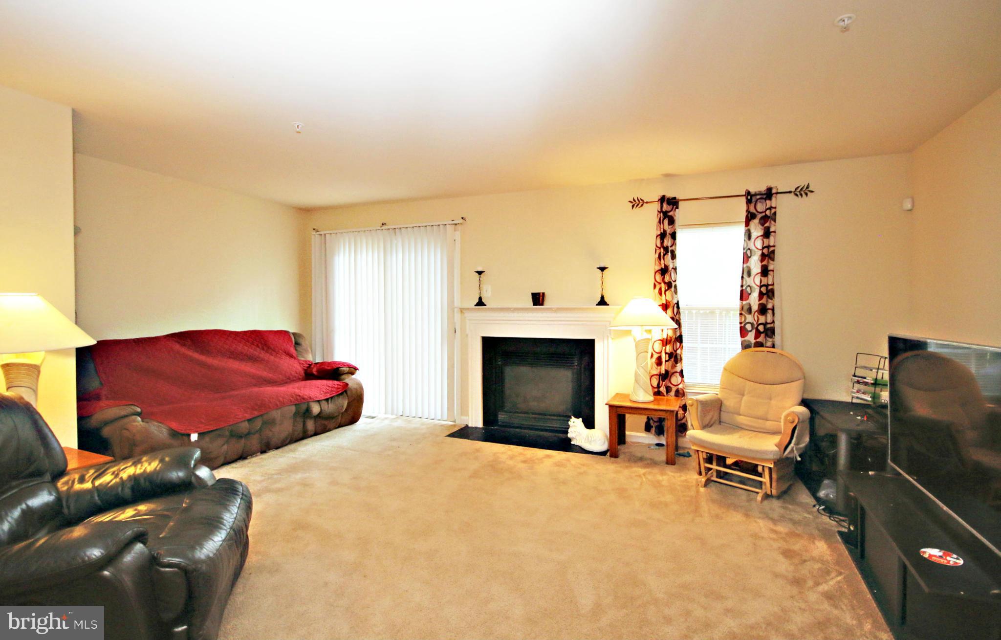 6973 Walker Mill Road Capitol Heights, MD 20743 - Photo 2 of 15 Living Room
