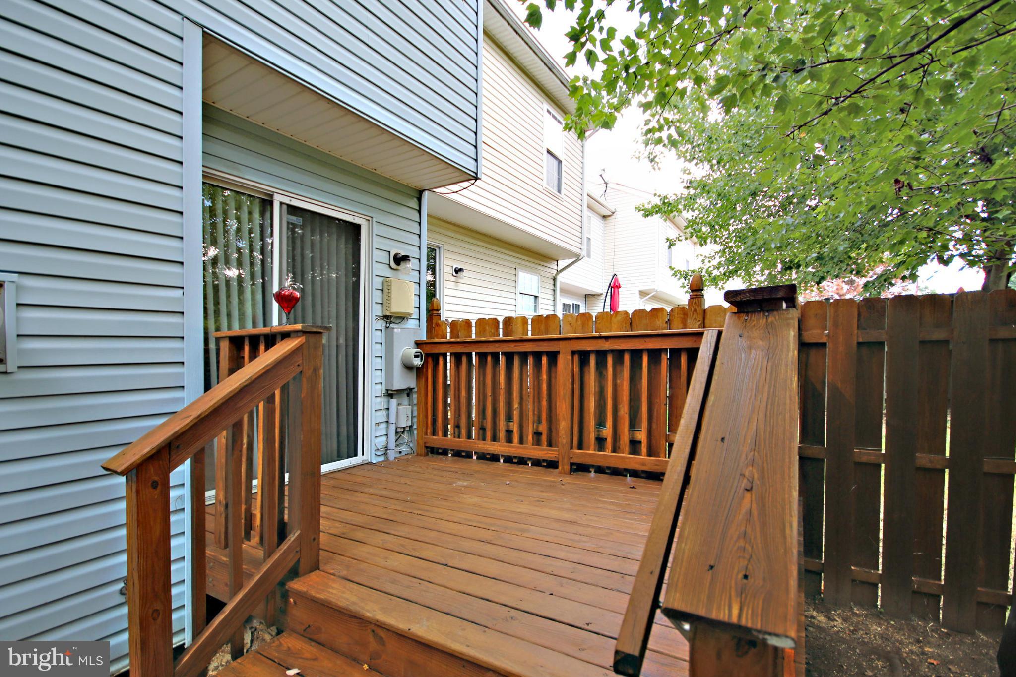 6973 Walker Mill Road Capitol Heights, MD 20743 - Photo 6 of 15 Deck