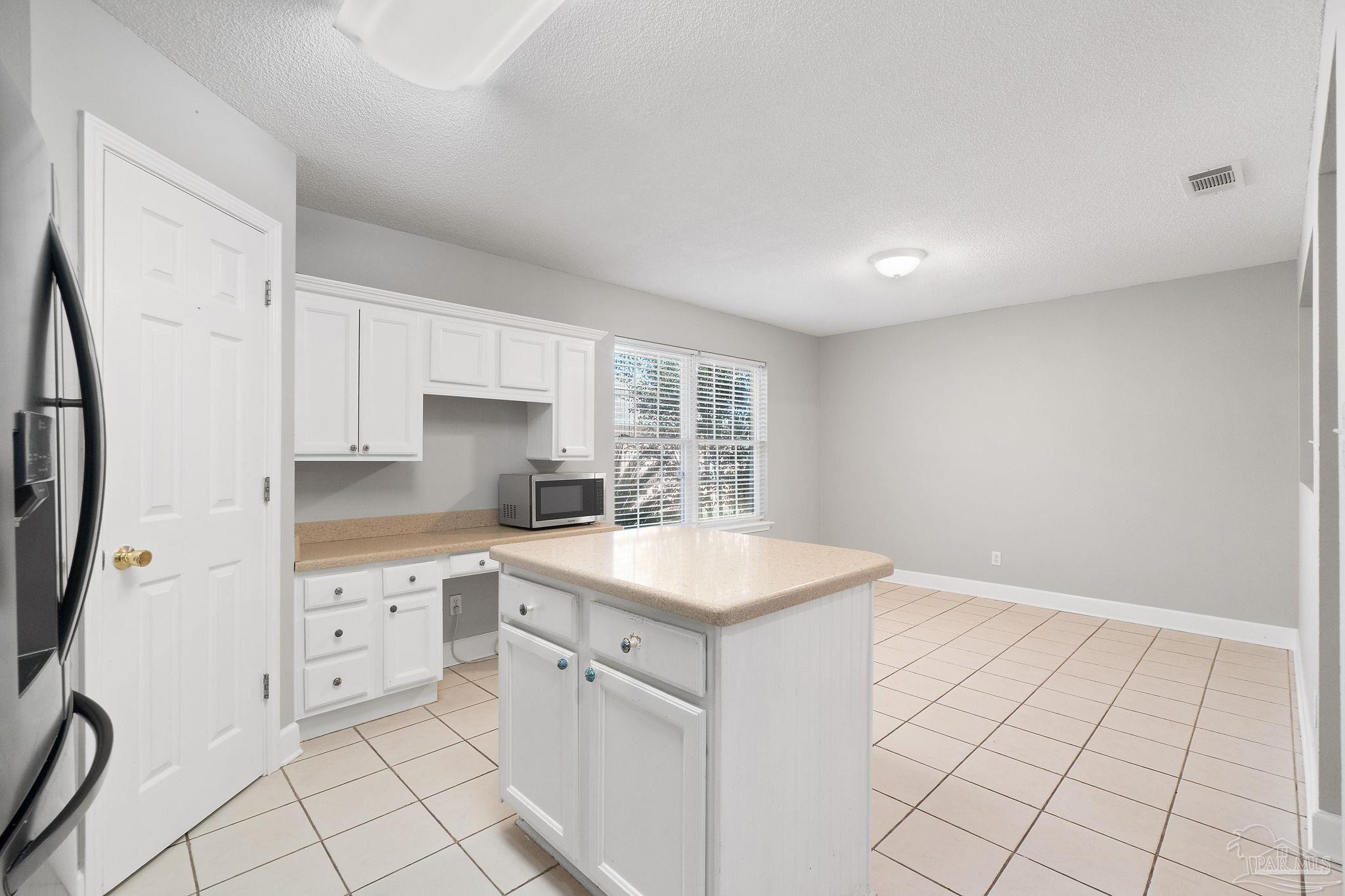 7051 Raburn Road Pensacola, FL 32526 - Photo 12 of 29
