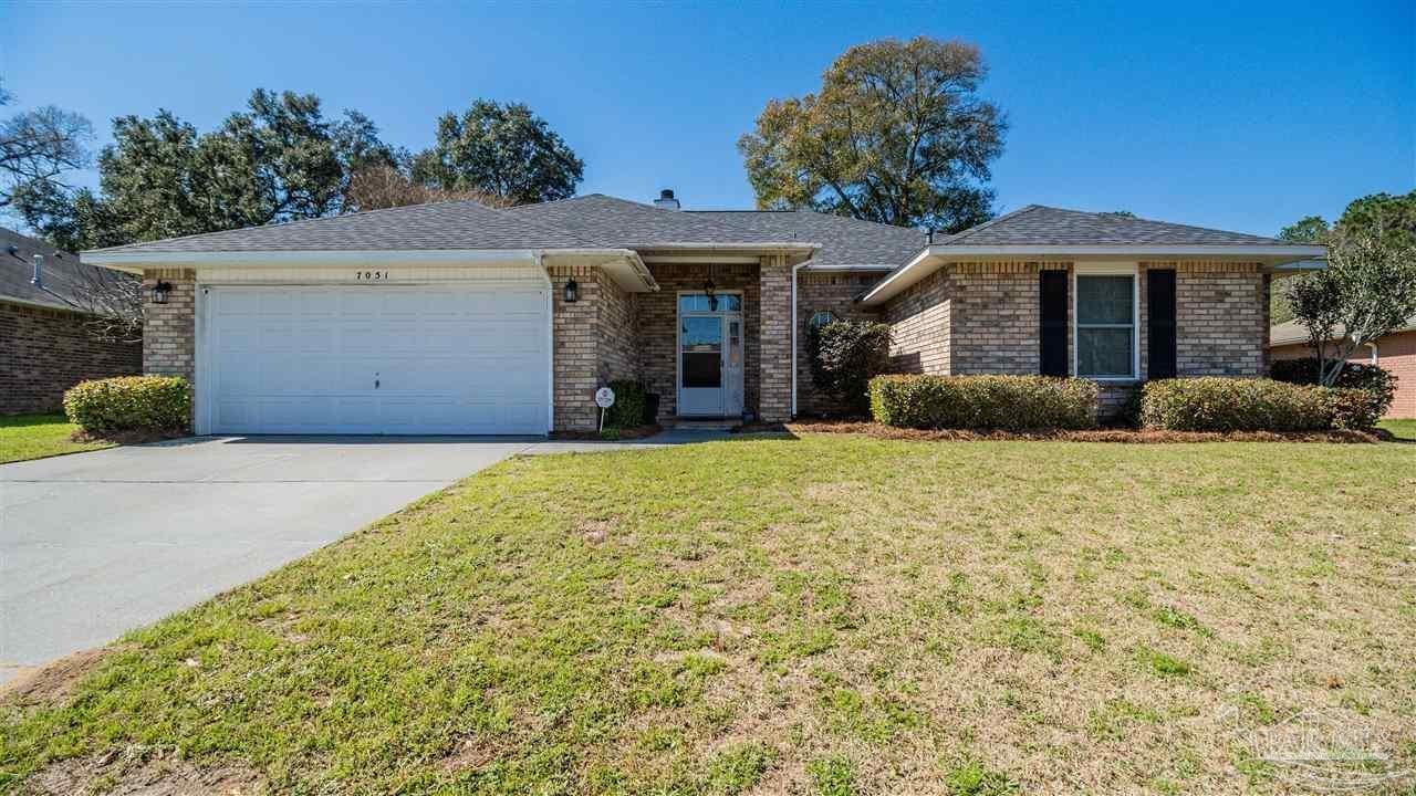 7051 Raburn Road Pensacola, FL 32526 - Photo 2 of 29