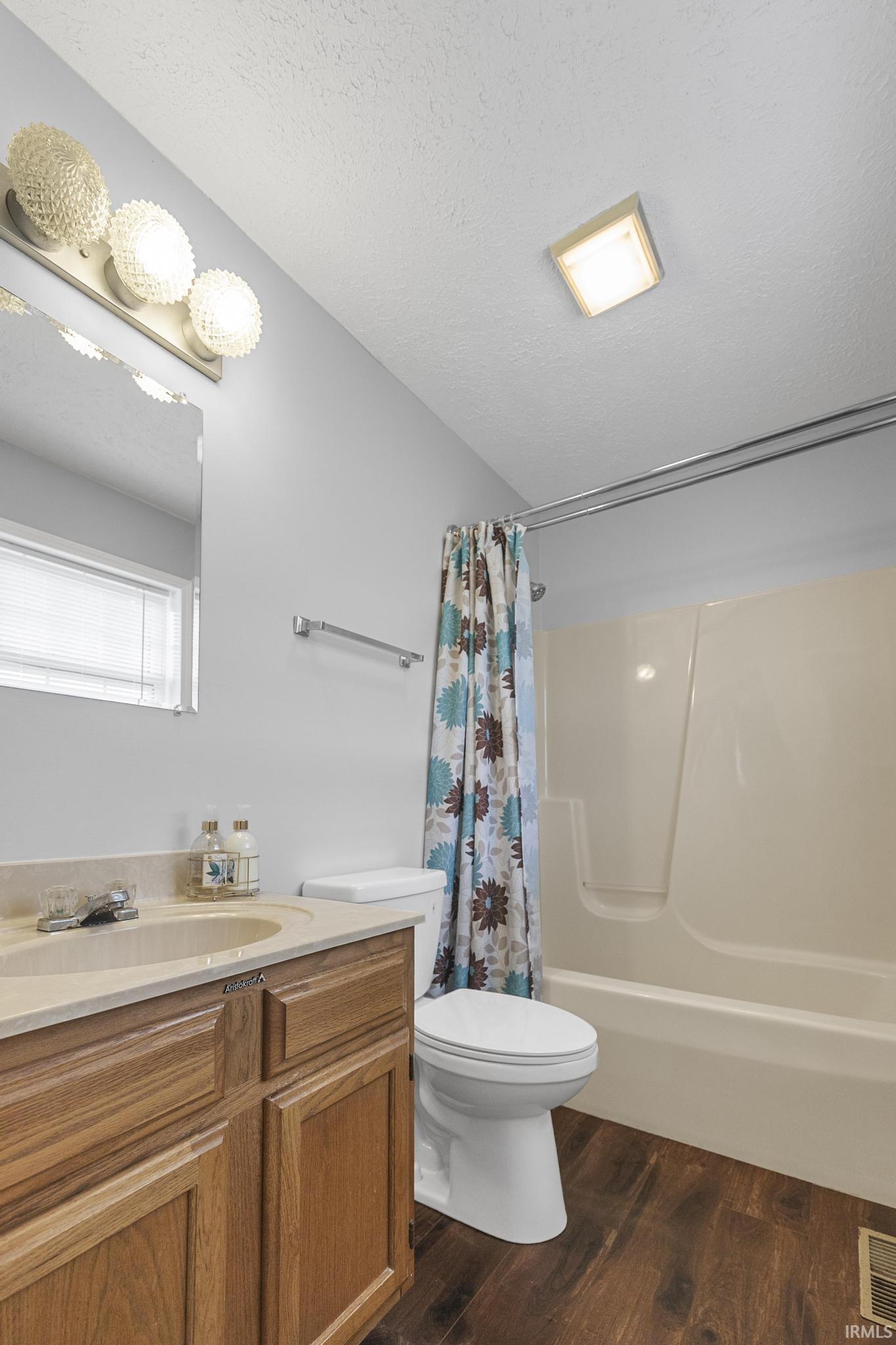 530 2nd Avenue Jasper, IN 47546 - Photo 12 of 36