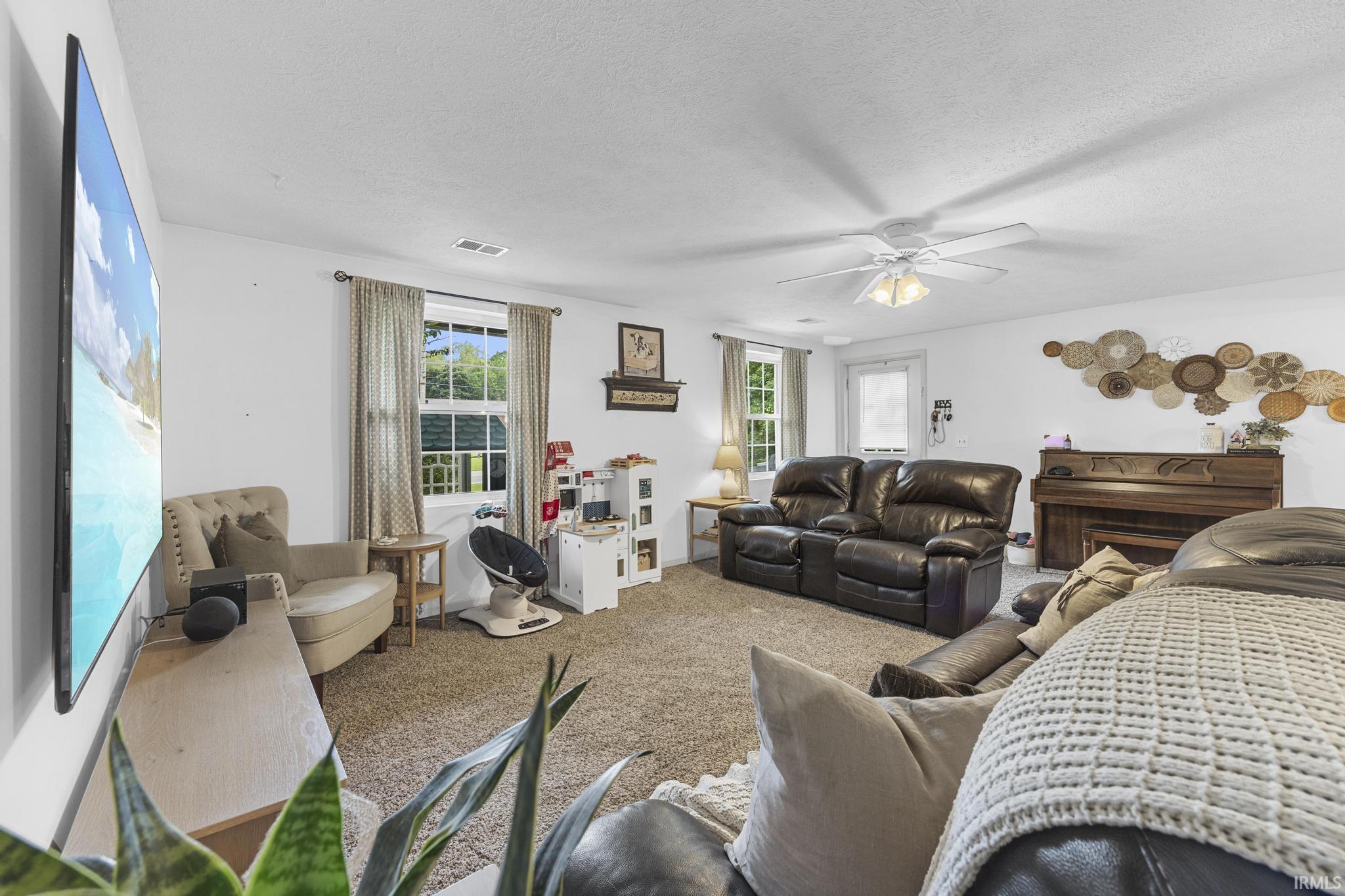 530 2nd Avenue Jasper, IN 47546 - Photo 14 of 36