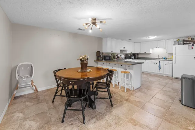 $489,000 | 530 2nd Avenue, Jasper, IN 47546