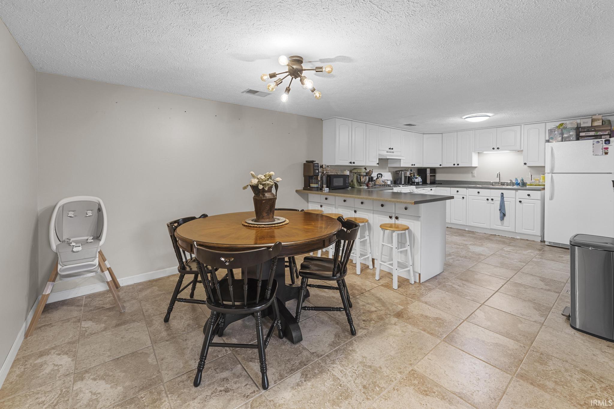 530 2nd Avenue Jasper, IN 47546 - Photo 18 of 36