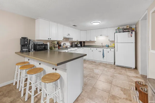 $489,000 | 530 2nd Avenue, Jasper, IN 47546