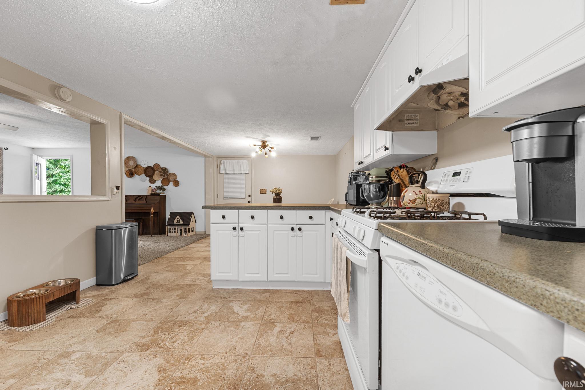 530 2nd Avenue Jasper, IN 47546 - Photo 25 of 36