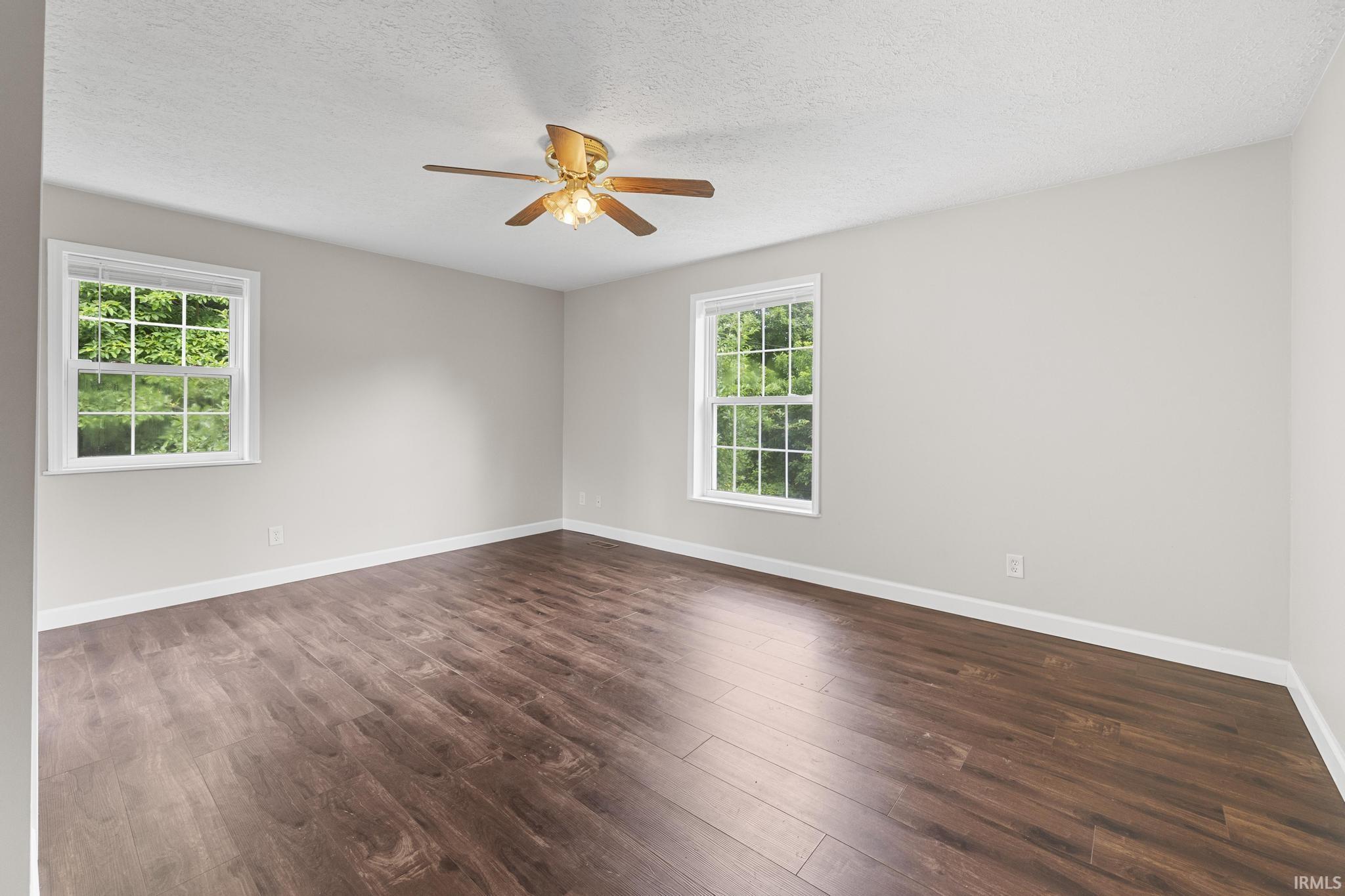 530 2nd Avenue Jasper, IN 47546 - Photo 9 of 36