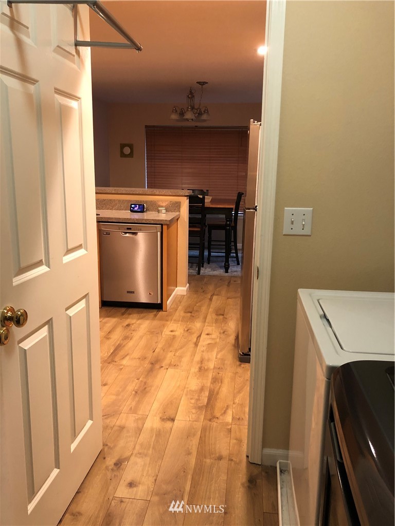 19171 110th Place Southeast Renton, WA 98055 - Photo 13 of 32 Gallery Image 13