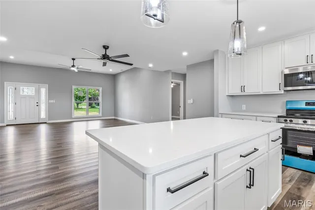 $315,000 | 208 Ariel Court, Desloge, MO 63601