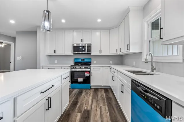 $315,000 | 208 Ariel Court, Desloge, MO 63601