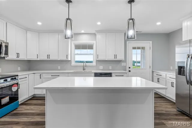 $315,000 | 208 Ariel Court, Desloge, MO 63601