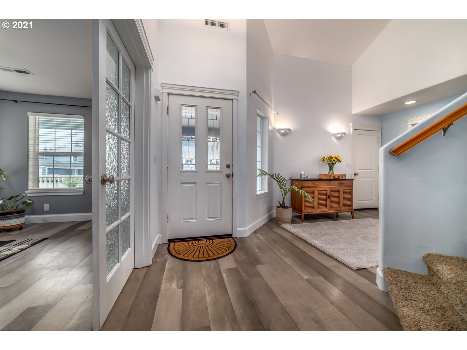 870 Kristen Way Cottage Grove, OR 97424 - Photo 7 of 31 a living room with furniture and a wooden floor