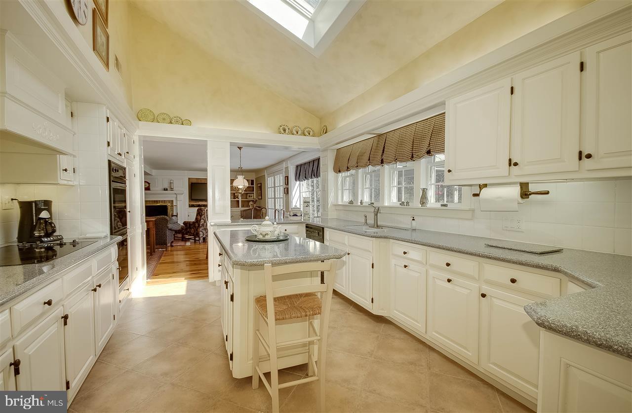 37 Green Ridge Road Mechanicsburg, PA 17050 - Photo 6 of 25