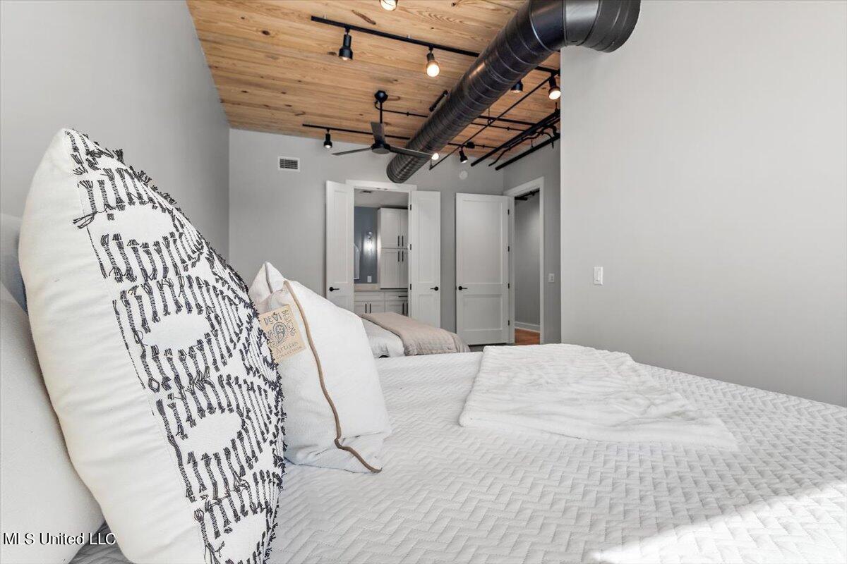 145 Republic Street, Unit 703 Madison, MS 39110 - Photo 22 of 35 28-HTP_8487