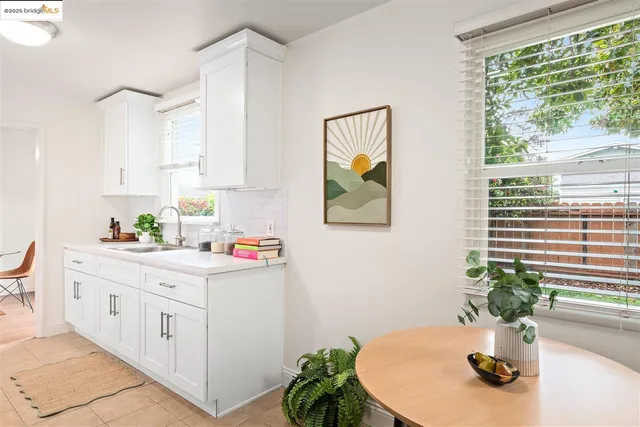 $518,000 | 2362 Roosevelt Avenue, Richmond, CA 94804