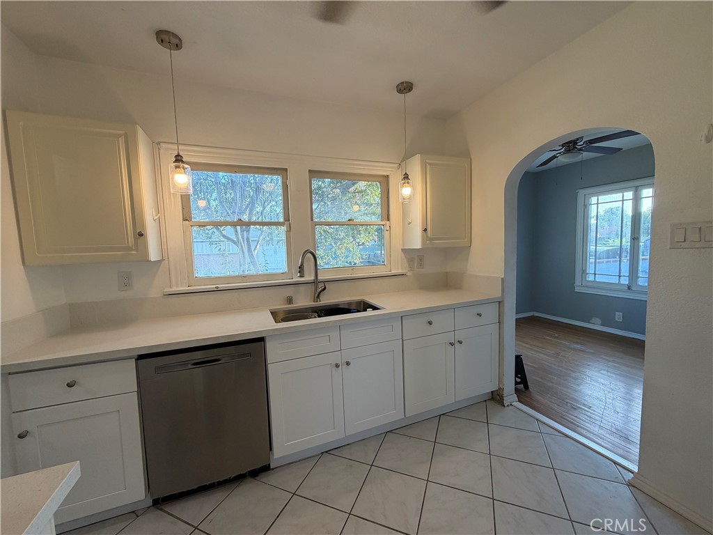 6341 Palm Avenue Riverside, CA 92506 - Photo 4 of 15 Gallery Image 4
