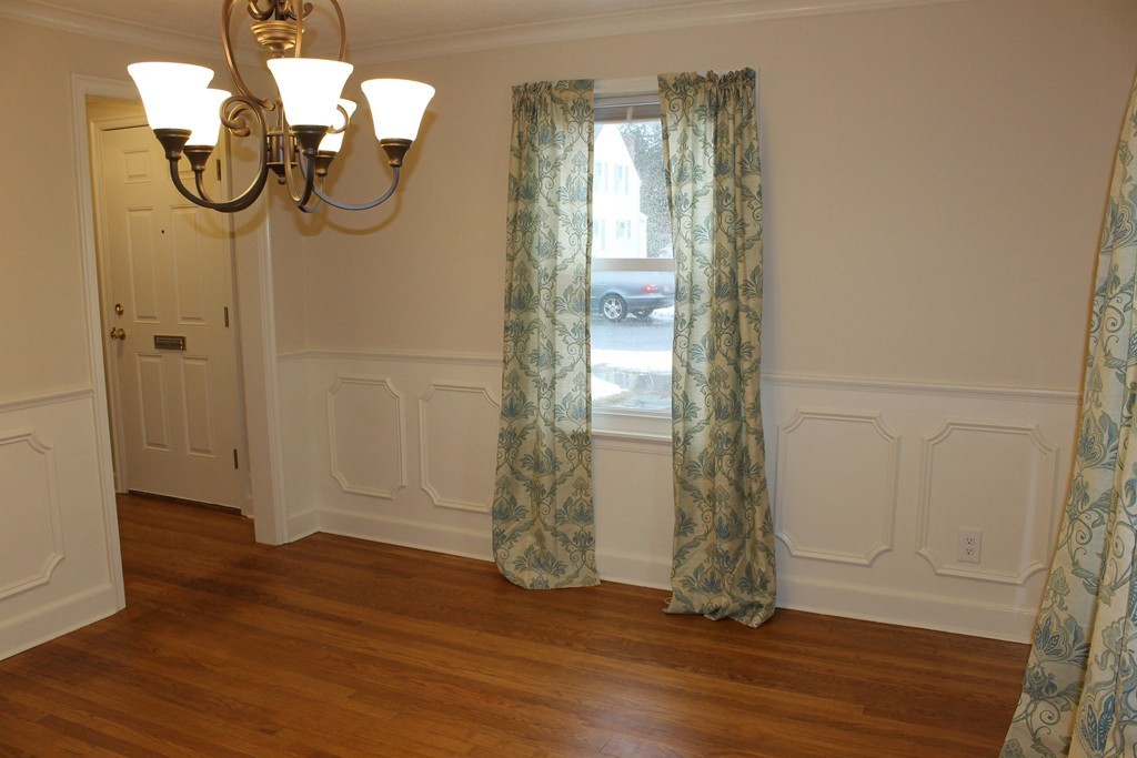 43 Mandalay Road Springfield, MA 01118 - Photo 15 of 30