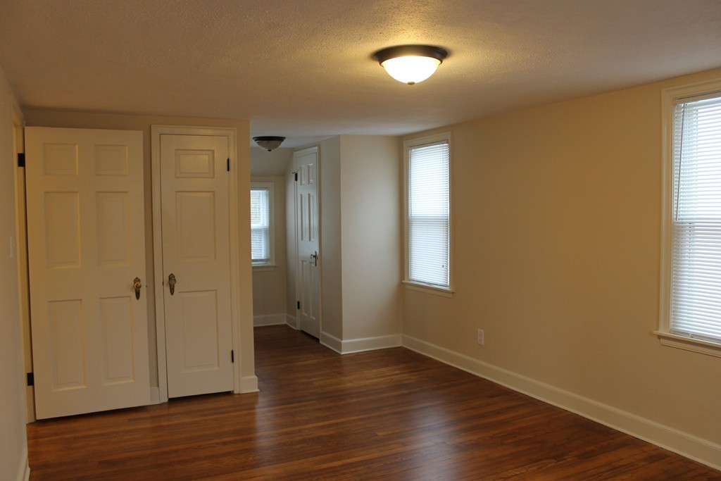 43 Mandalay Road Springfield, MA 01118 - Photo 17 of 30