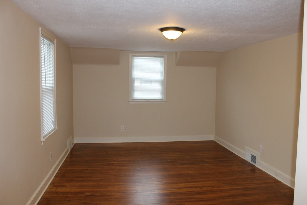 43 Mandalay Road Springfield, MA 01118 - Photo 19 of 30