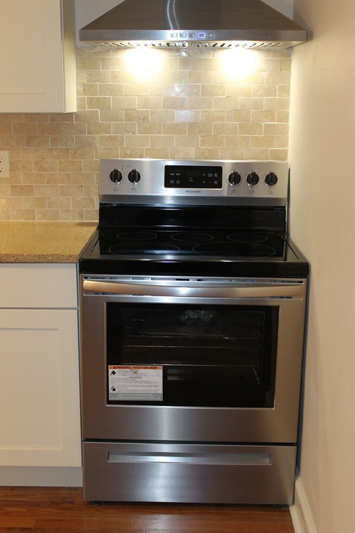 43 Mandalay Road Springfield, MA 01118 - Photo 6 of 30