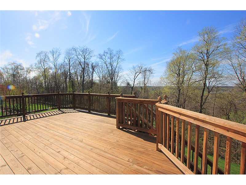 310 Buffalo Ridge Road Canonsburg, PA 15317 - Photo 17 of 18 Yard/Garden.