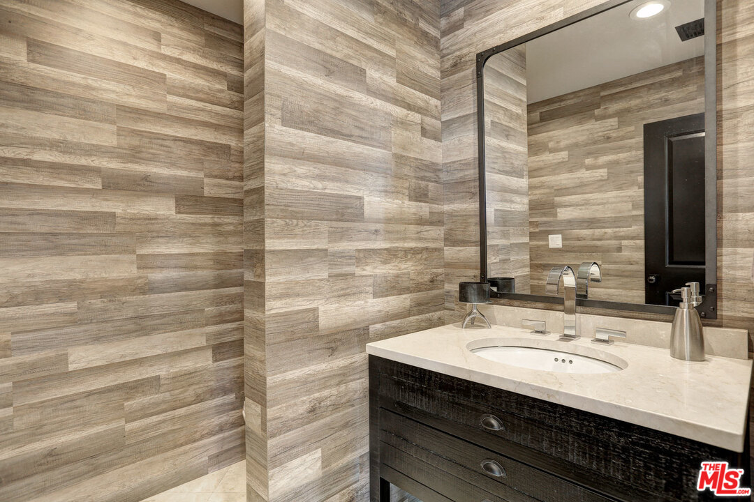 1111 Somera Road Los Angeles, CA 90077 - Photo 18 of 54