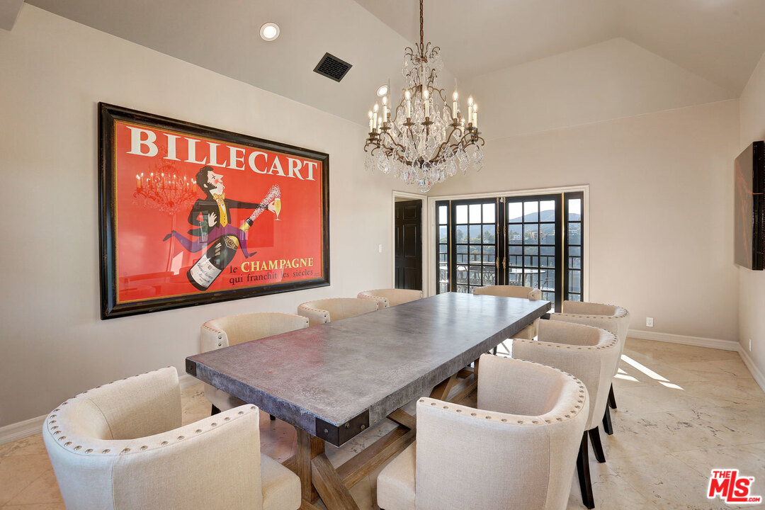 1111 Somera Road Los Angeles, CA 90077 - Photo 20 of 54