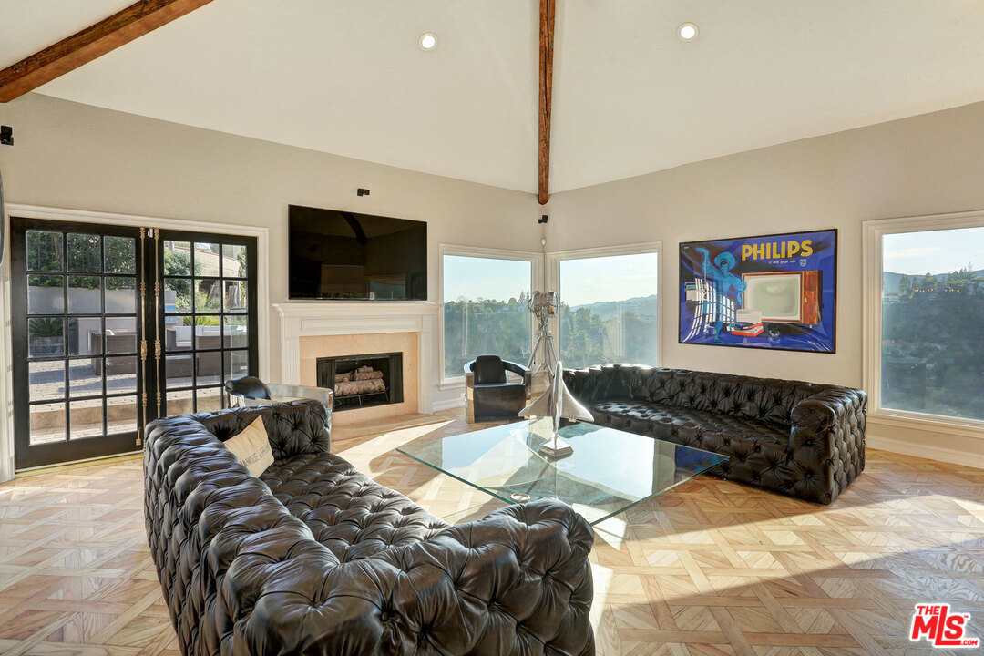 1111 Somera Road Los Angeles, CA 90077 - Photo 32 of 54